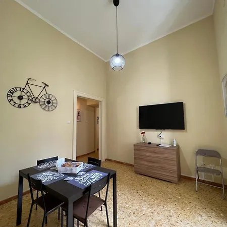 Wanda Bleisure Apartment *